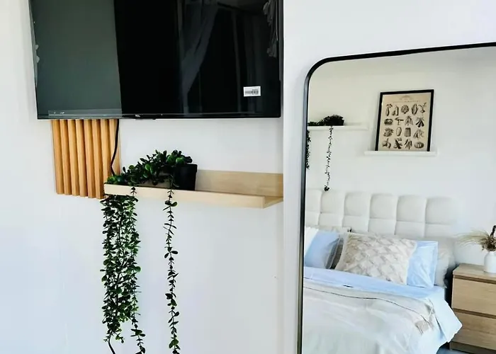 Apartamento Azure Staycation By Cornelia
